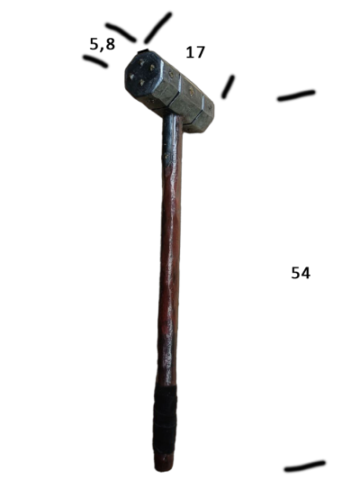 Maße Eoghan Maße Eoghan